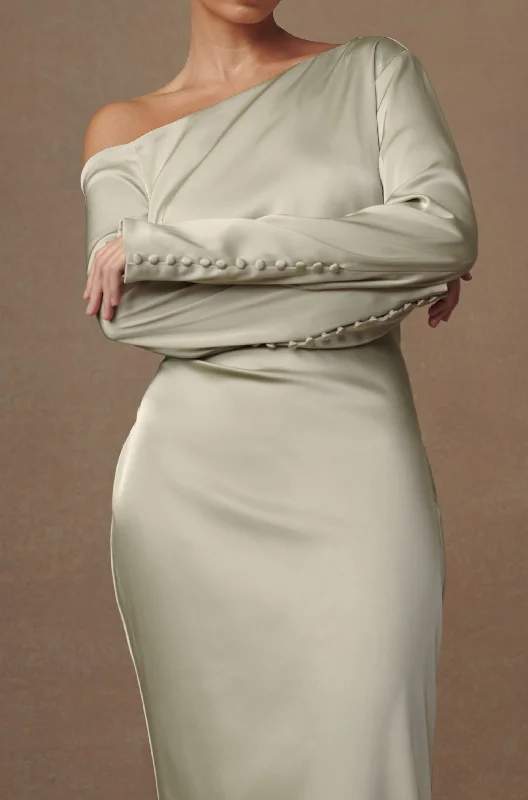 avery-long-sleeve-maxi-dress-sage