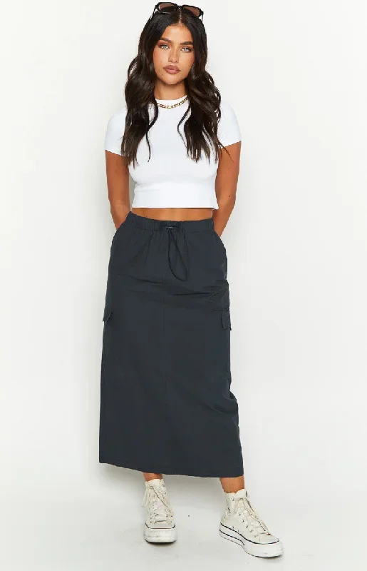 callen-indigo-midi-cargo-skirt