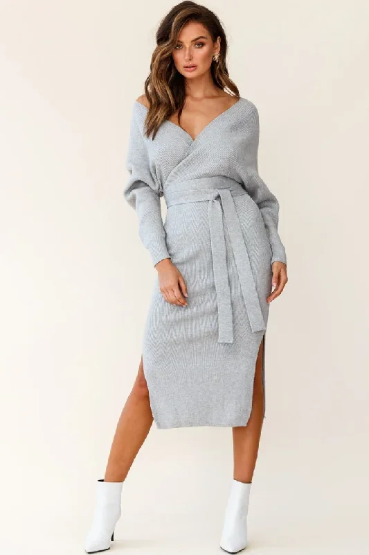 cameo-batwing-knit-midi-dress-grey