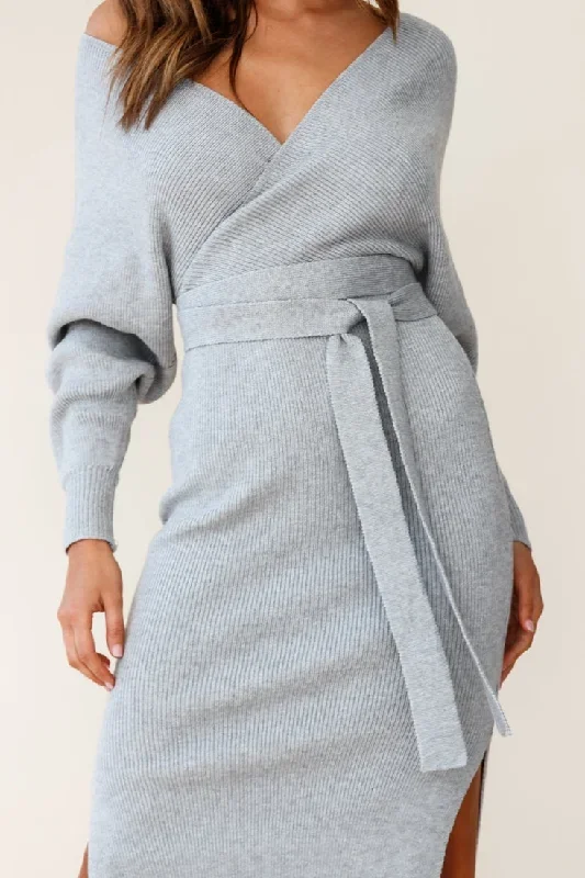 cameo-batwing-knit-midi-dress-grey