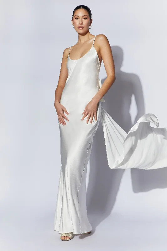 kailey-low-back-maxi-dress-with-detachable-bow-train-white