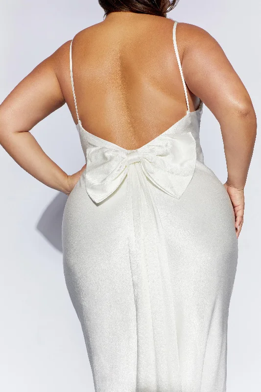 kailey-low-back-maxi-dress-with-detachable-bow-train-white