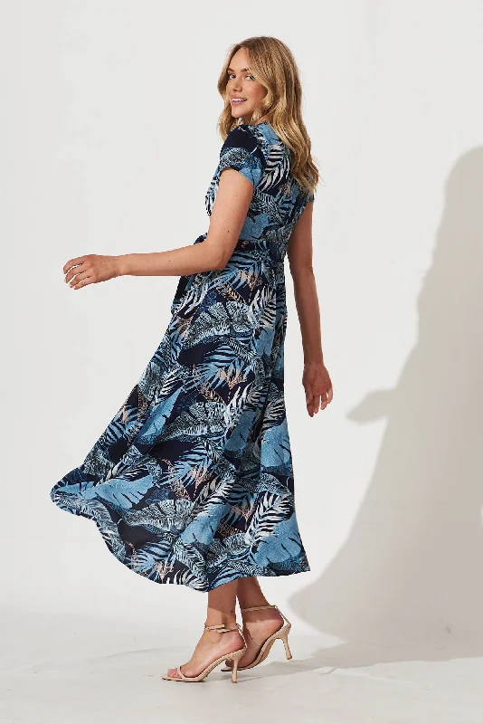 krissy-midi-dress-in-blue-leaf-print