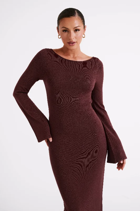 marleigh-flare-sleeve-knit-maxi-dress-dark-chocolate