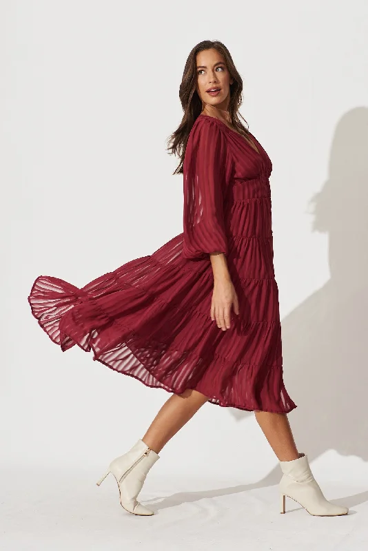 Modical Midi Dress In Berry Chiffon