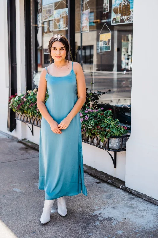 Morgan Midi Dress