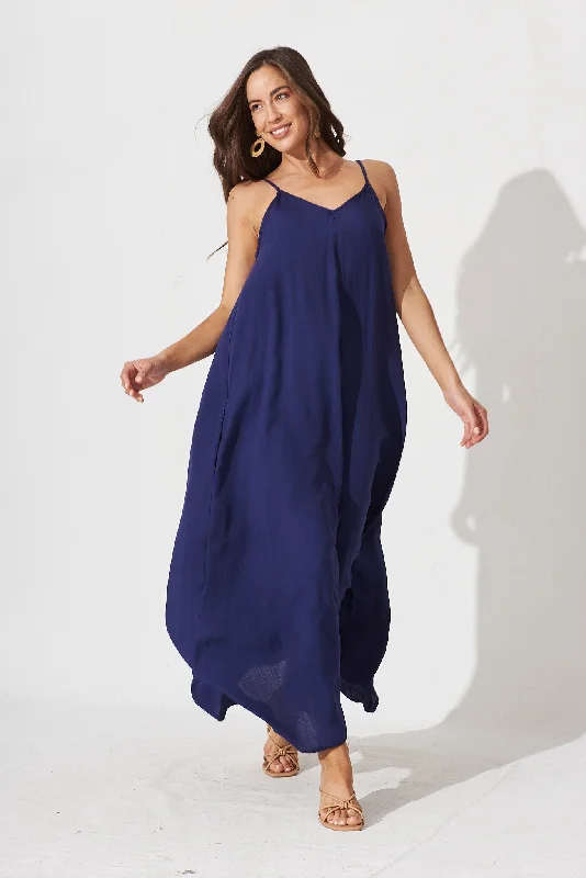 No Scrubs Maxi Dress In Navy