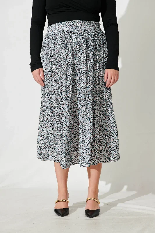 pretty-woman-pleat-skirt-in-black-with-beige-ditsy-floral