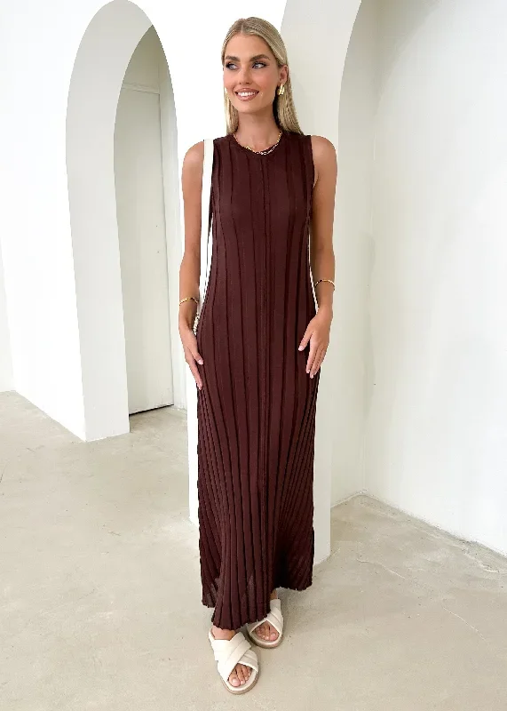 raylarra-knit-midi-dress-chocolate