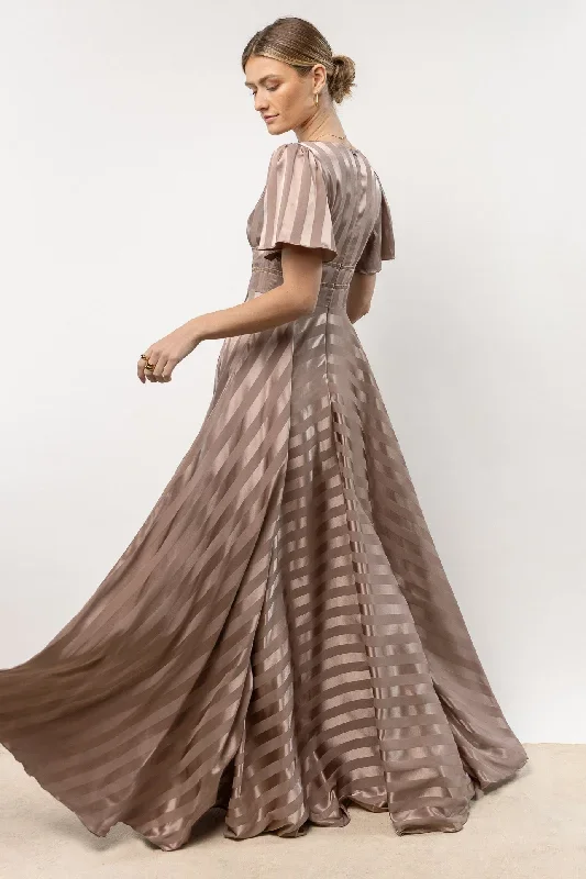 Rylee Maxi Dress in Mauve - FINAL SALE