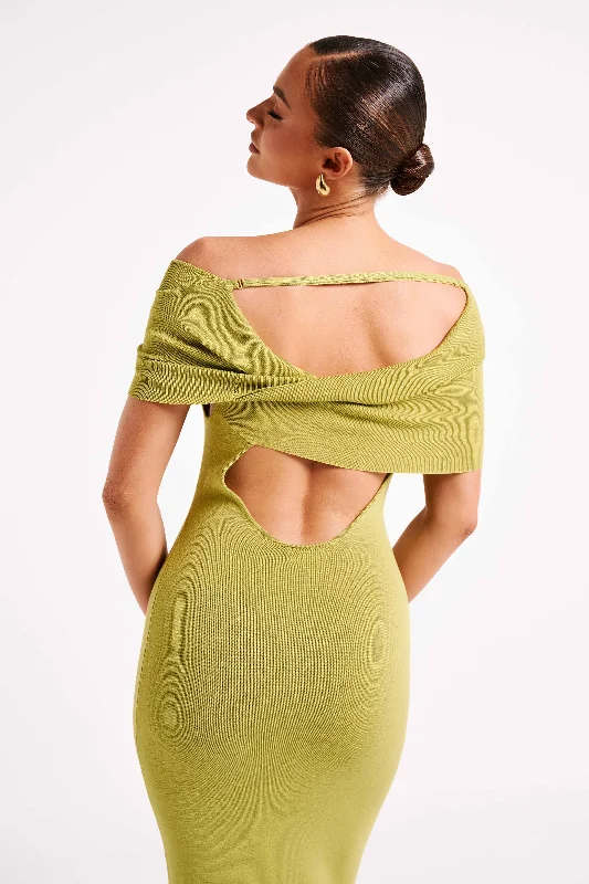 terese-off-shoulder-maxi-dress-parakeet-green